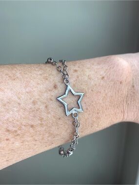 925 Sterling Silver Star Bracelet Italy Dainty Double Chain Toggle Clasp 7.75”